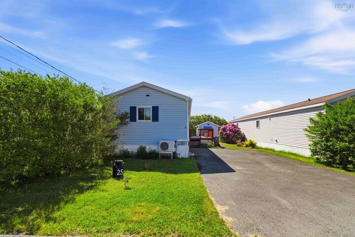 Property Photo:  25 Juniper Crescent  NS B3G 1M1 