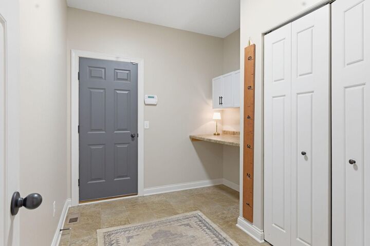 Property Photo:  2580 Acorn Run  MN 55386 