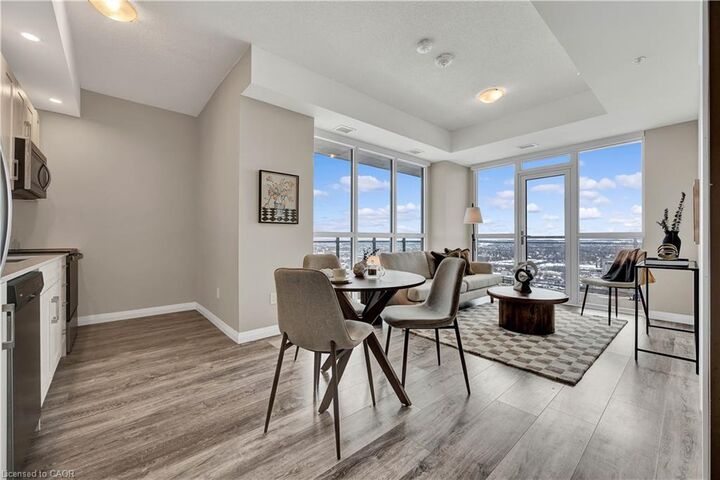 Property Photo:  60 Charles Street 2705  ON N2G 0C9 
