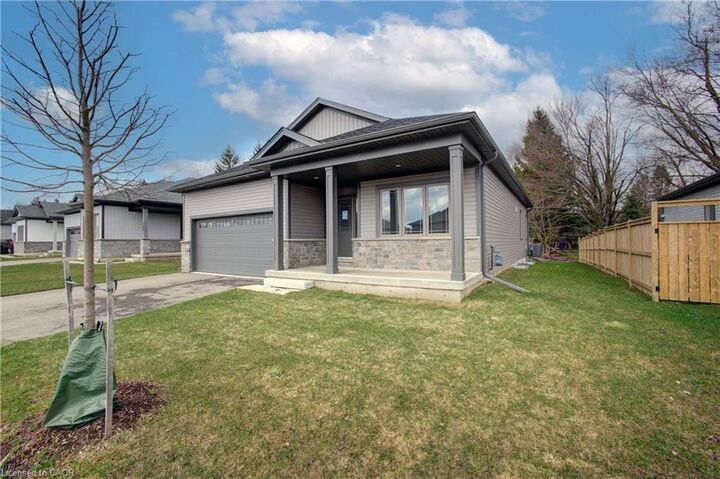 Property Photo: 160 Ellen Street ON N0G 1B0