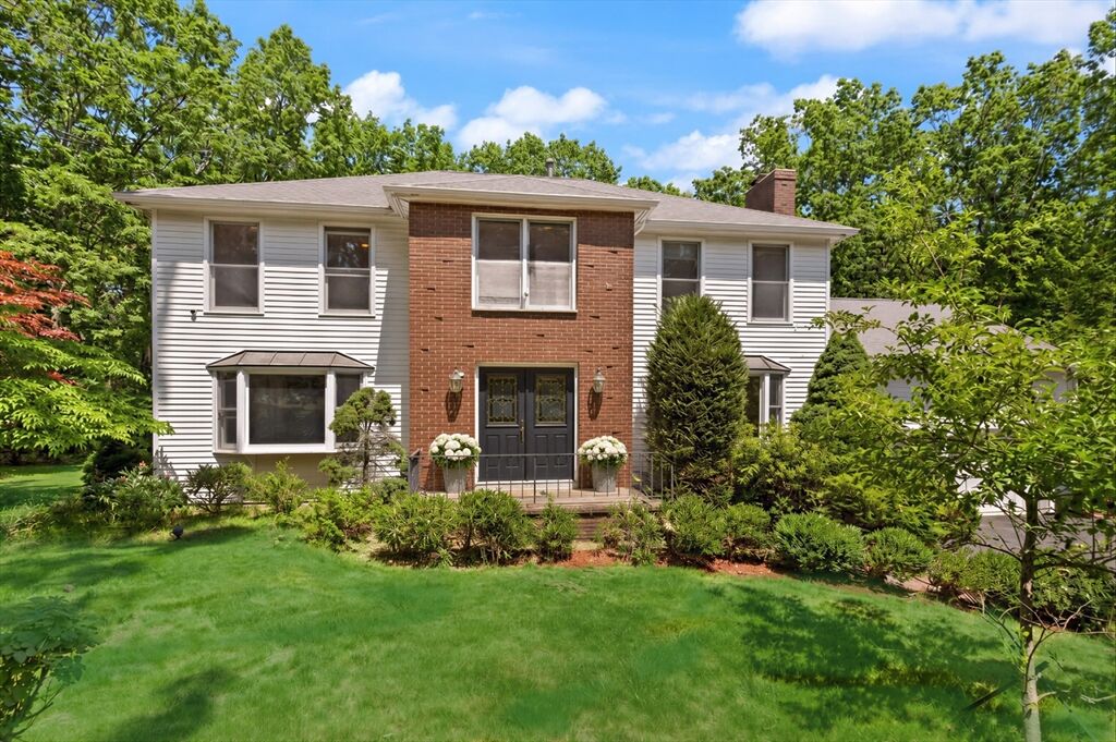 Property Photo: 35 Castle Dr MA 02067