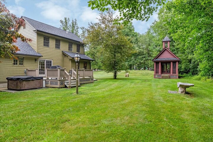 Property Photo:  2 Sherwood Dr  MA 01562 