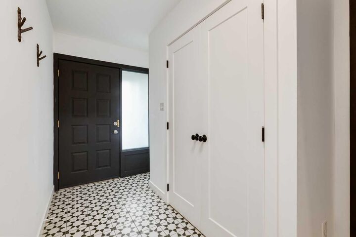 Property Photo: 256 Point McKay Terrace NW AB T3B 4V6