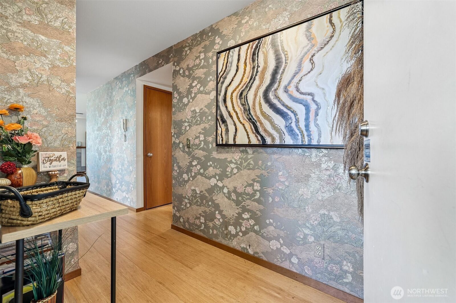 Property Photo: 1312 S Massachusetts Street 301 WA 98144