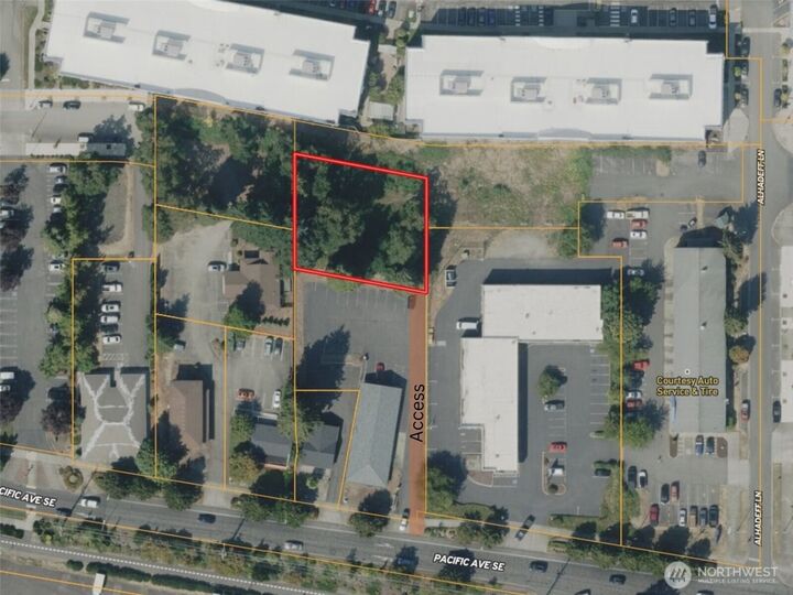 Property Photo:  4468  Pacific Avenue SE  WA 98503 