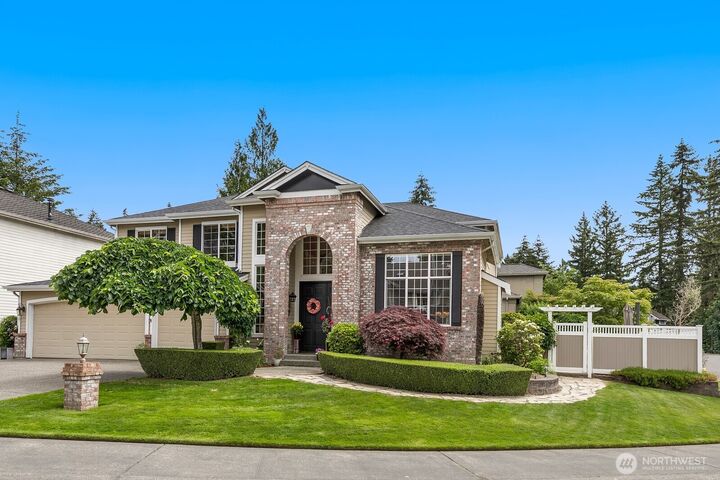 Property Photo: 2830 234th Ave SE WA 98075