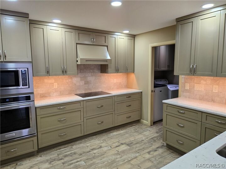Property Photo:  87 Golfview Drive  FL 34446 