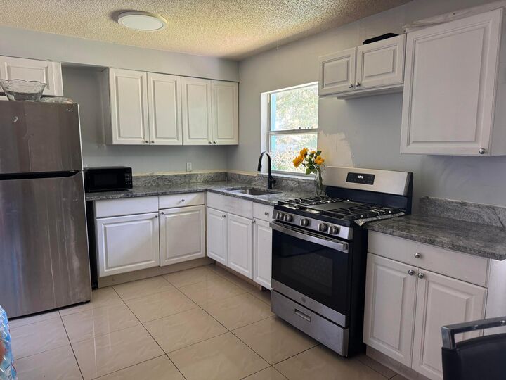 Property Photo:  3213 Indiana Court  FL 34947 