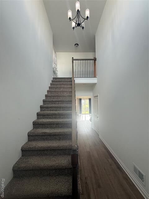 Property Photo:  11849 Hines Place Drive  MI 48150 
