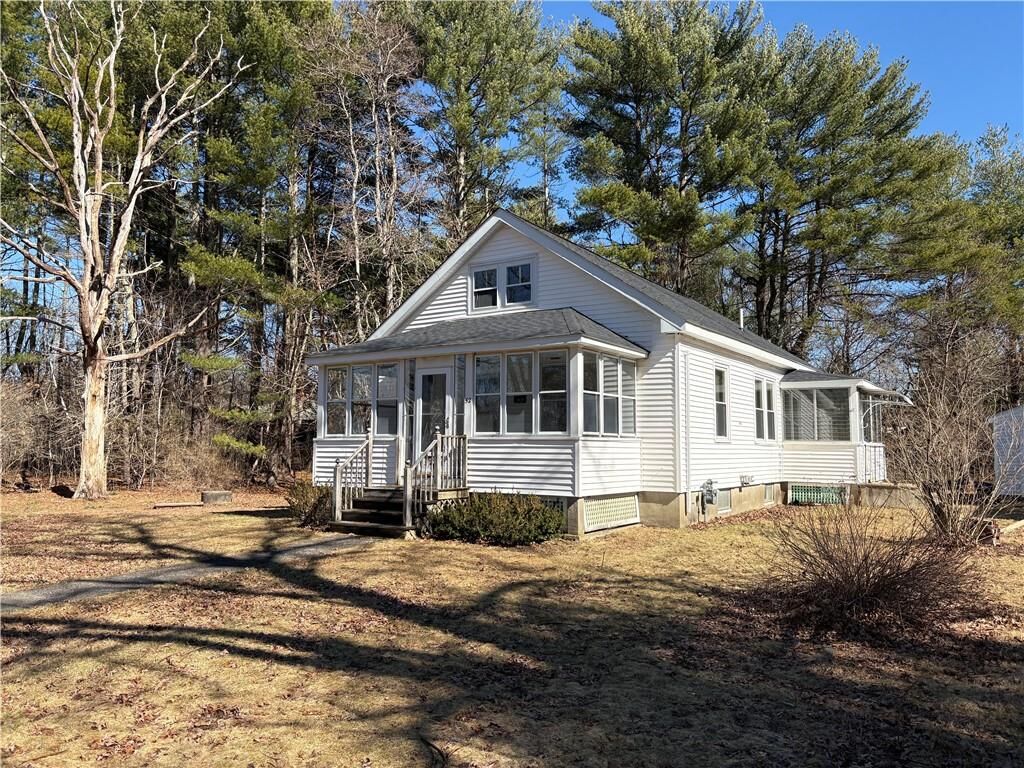 Property Photo:  52 Carpenter Street  MA 02771 