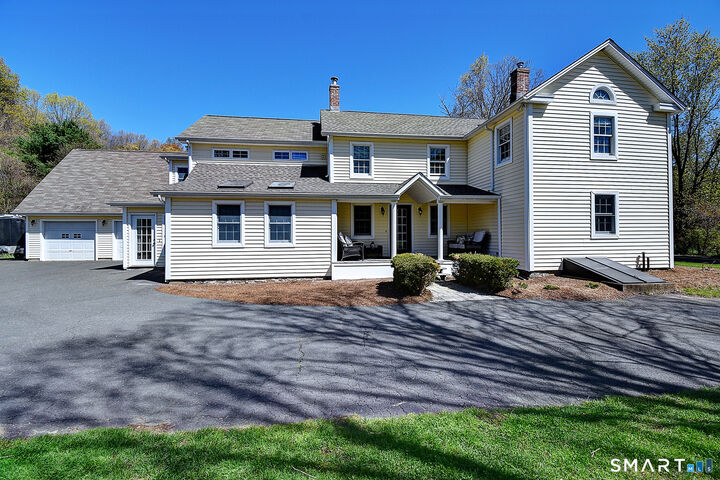 Property Photo:  199 Barn Door Hills Road  CT 06035 