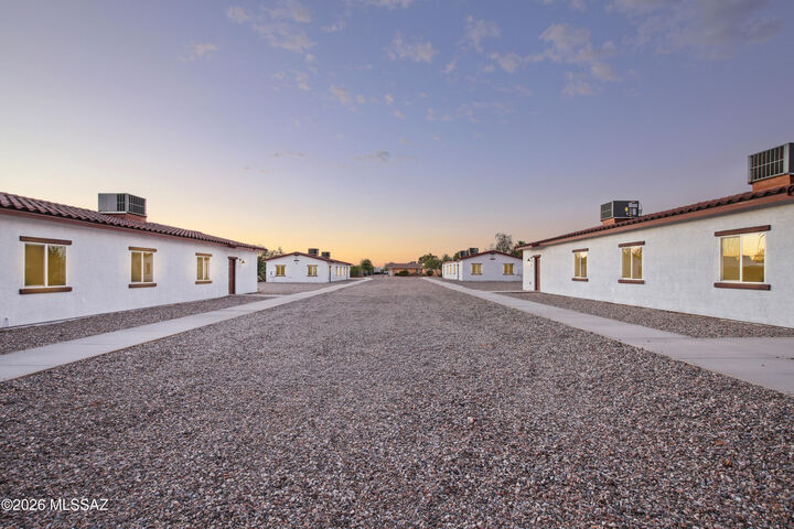 Property Photo:  374 E Corona Road  AZ 85756 