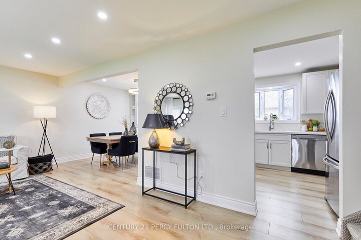 Property Photo:  39 Meredith Crescent  ON K9A 4R3 