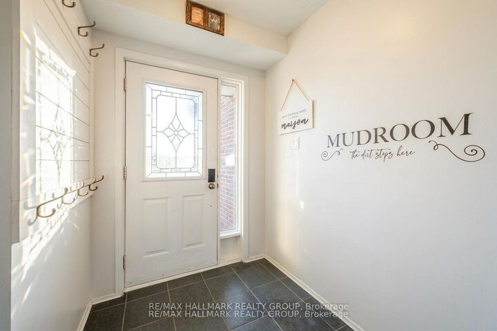 Property Photo:  6382 St. Louis Drive  ON K1C 2Y1 