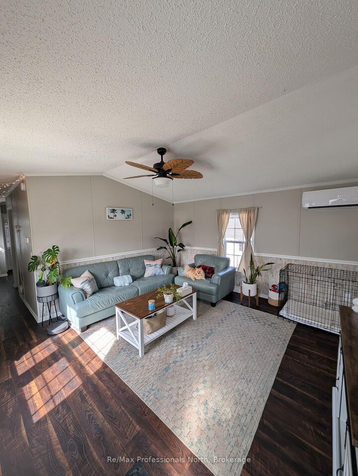 Property Photo: 1007 Racoon Road 133 ON P1P 0C5