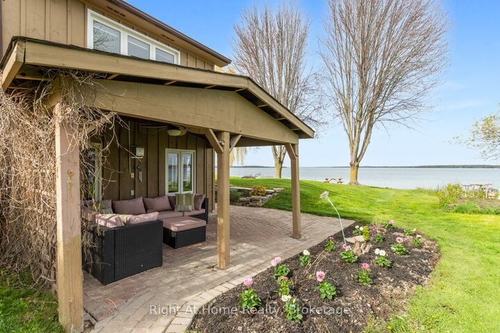 Property Photo: 239 Aldred Drive ON L9L 1B6