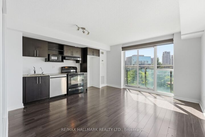 Property Photo: 120 Dallimore Circle 417 ON M3C 4J1