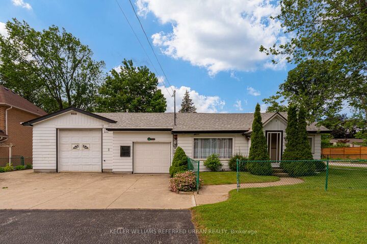 1300 Meredith Avenue — photo 1