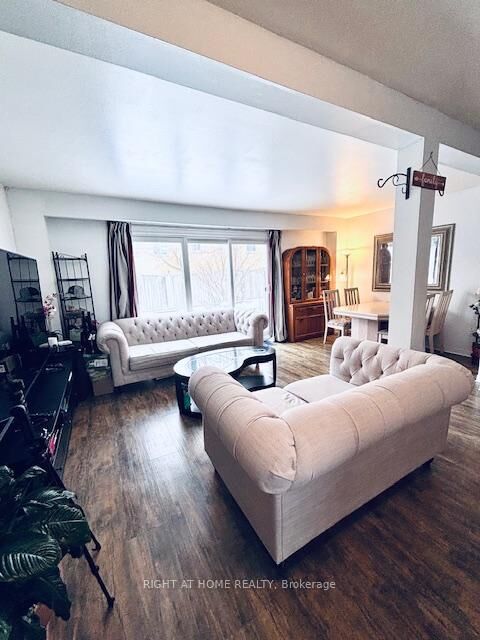925 Bayly Street 7 — photo 1