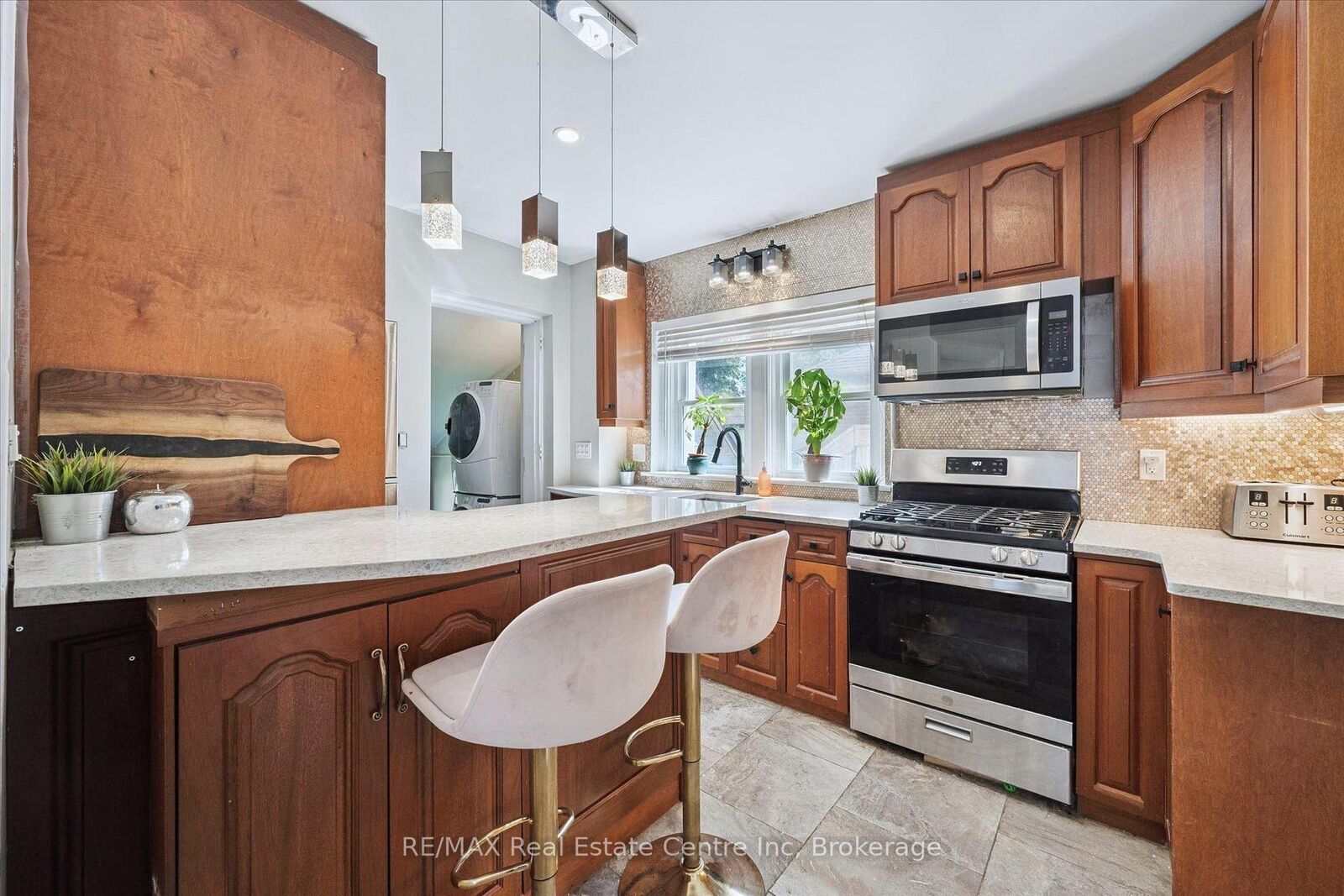 Property Photo:  314 Paisley Road  ON N1H 2P9 