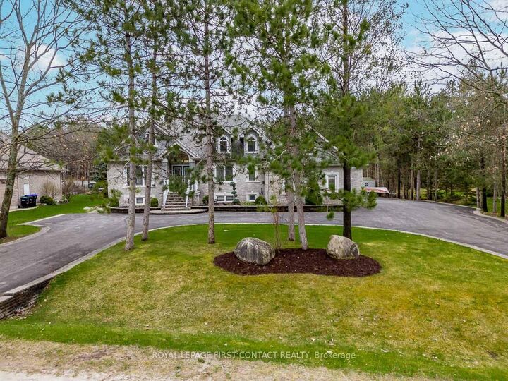 Property Photo: 72 Luella Boulevard ON L9X 0C3