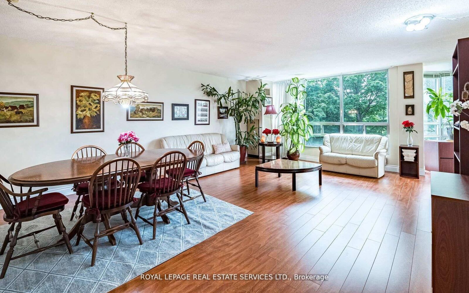 Property Photo: 310 Mill Street S 202 ON L6Y 3B1