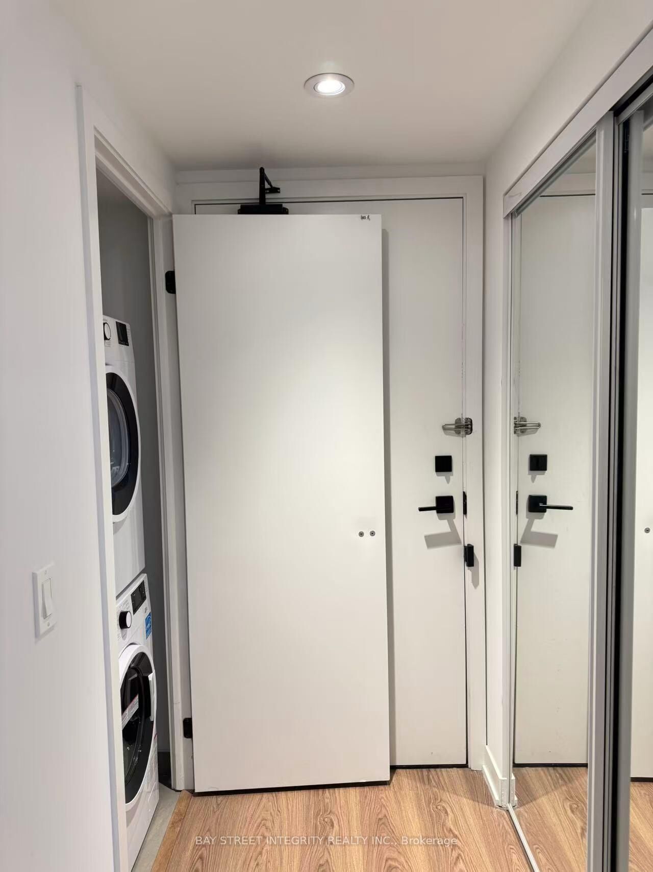 Property Photo: 319 Jarvis Street 3801 ON M5B 0C8