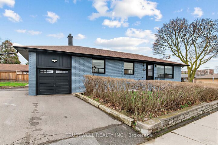2 Del Ria Drive — photo 1