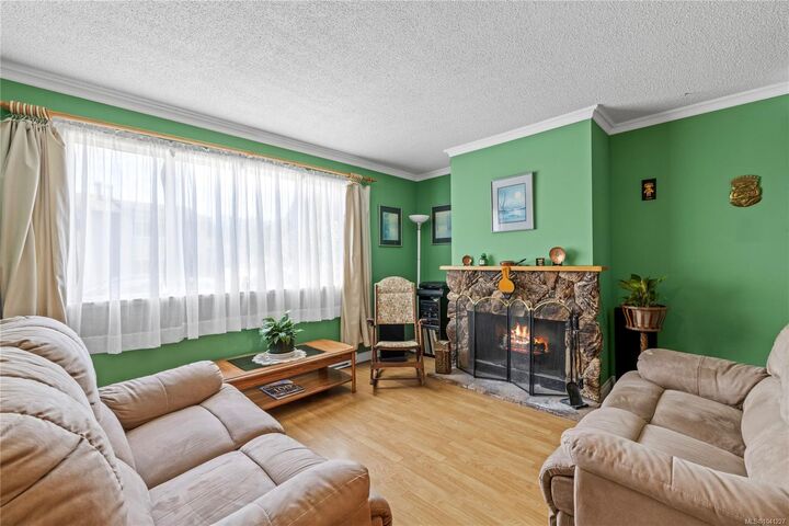 Property Photo:  1624 Fuller St  BC V9L 5R4 