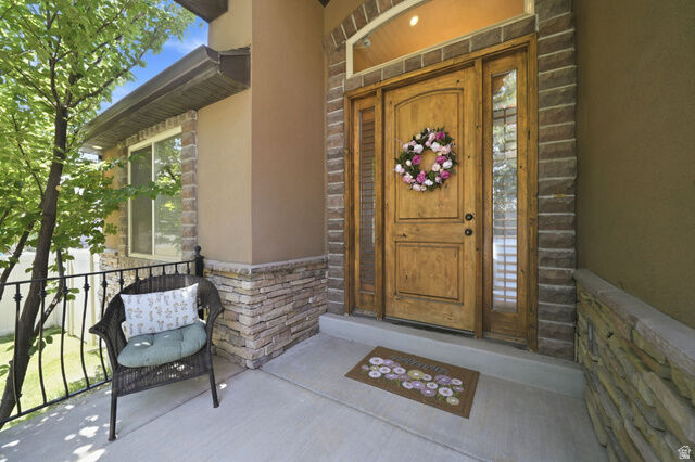Property Photo:  11372 S Via Arboles Ct W  UT 84095 