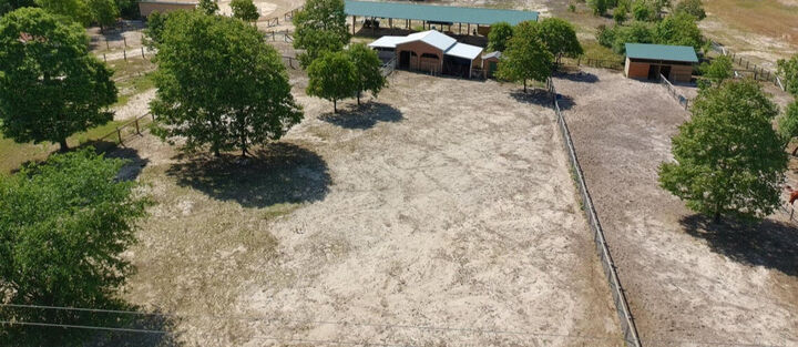 Property Photo: 207 Frontage Road SC 29801