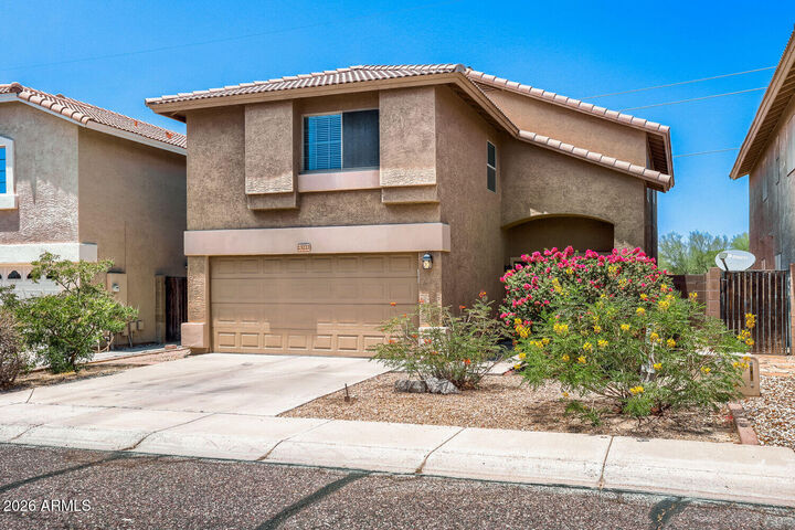 Property Photo:  23222 N 22nd Place  AZ 85024 