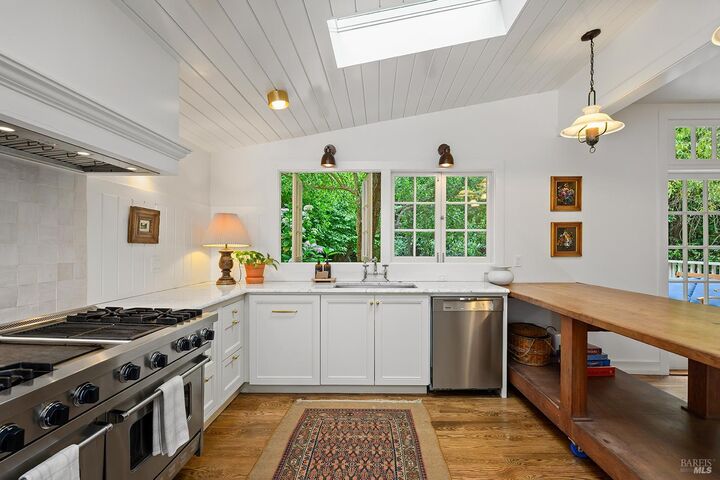Property Photo:  21360 Santa Clara Avenue  CA 95462 