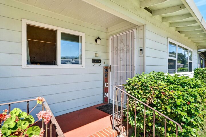 Property Photo:  111 S Franklin Street  CA 95425 