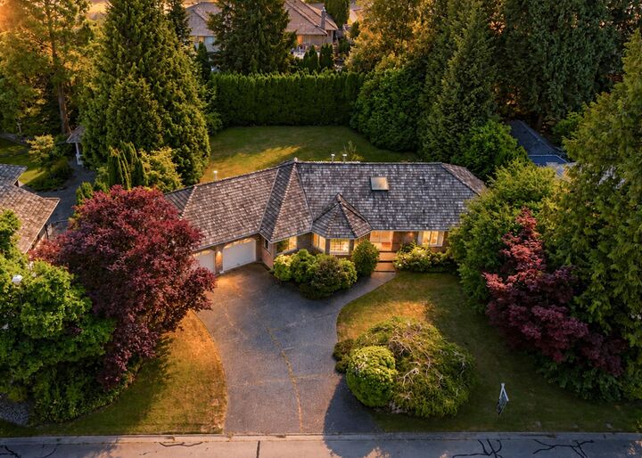 Property Photo: 14290 30 Avenue BC V4P 1R3