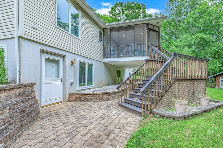 Property Photo:  50 Teaberry Circle  PA 18235 