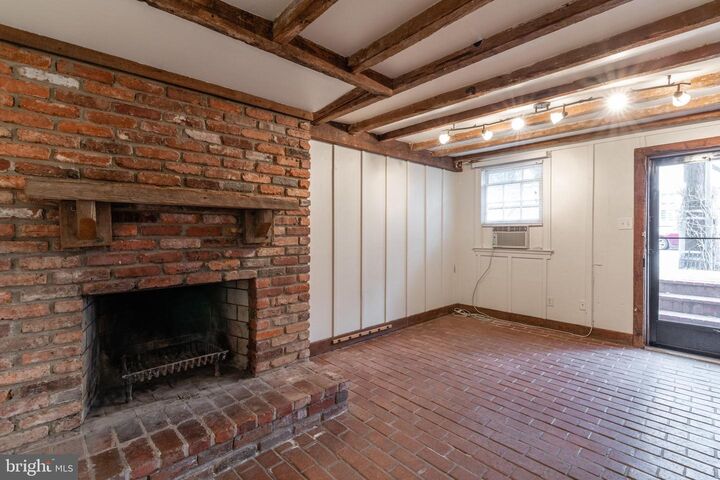 Property Photo:  511 Wilkes Street A  VA 22314 