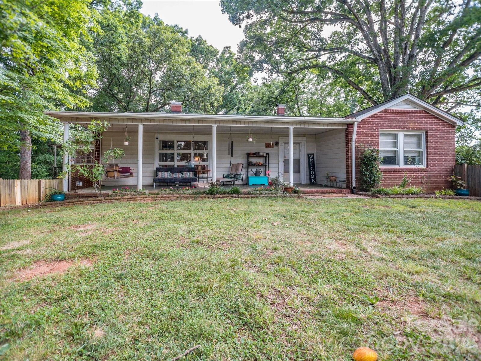 Property Photo:  2111 Emmanuel Church Road  NC 28613 