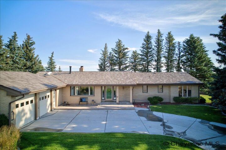 Property Photo:  1710 Tranquility Rd  WY 82009 