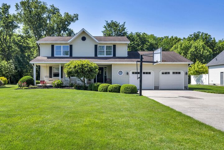 Property Photo:  105 Opal Lane  OH 43342 