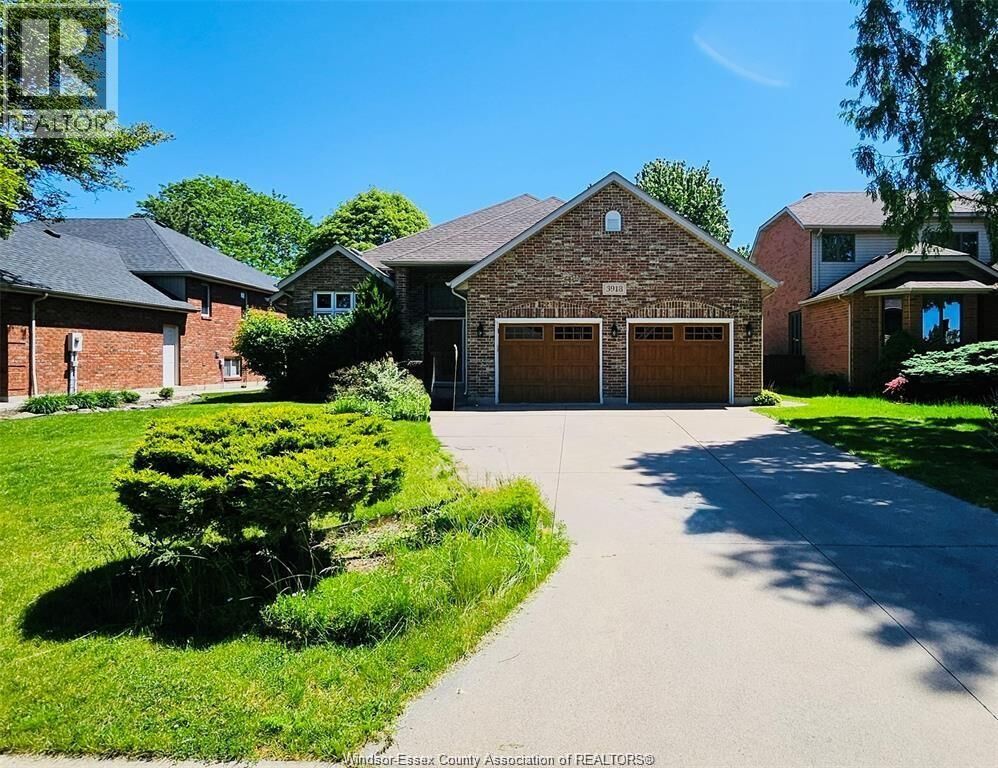 Property Photo:  3918 Northway Avenue  ON N9G 2P9 