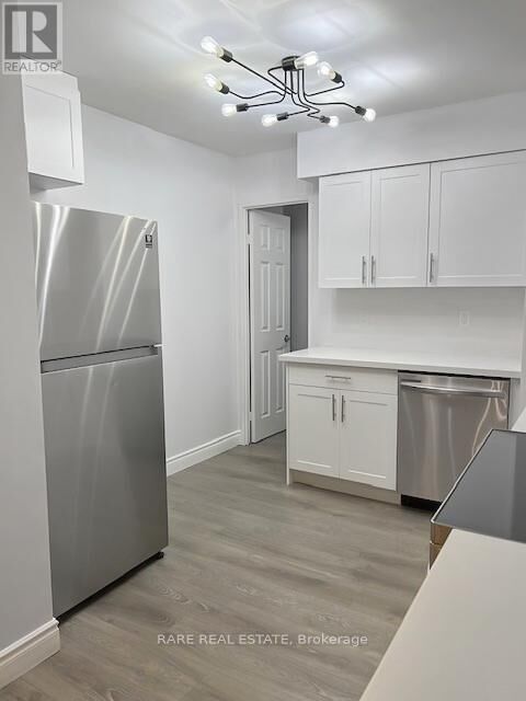 Property Photo:  3605 Kariya Drive 712  ON L5B 3J4 
