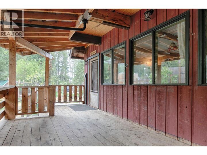 Property Photo: 1013 Slocan Street BC V1L 2C0
