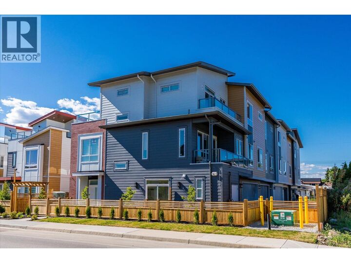 Property Photo: 760 Raymer Avenue 6 BC V1Y 4Z8