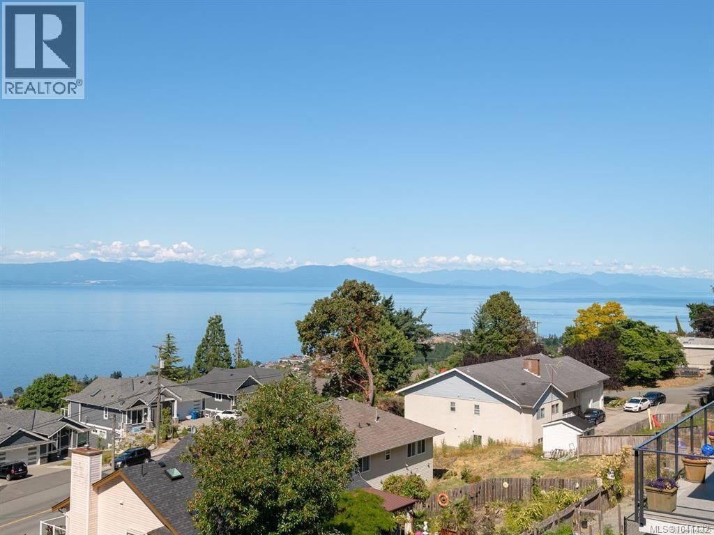 Property Photo:  120 Hawk Point Road  BC V9T 5W2 