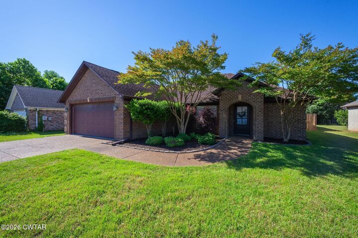 Property Photo:  42 Hamlett Cove  TN 38305 