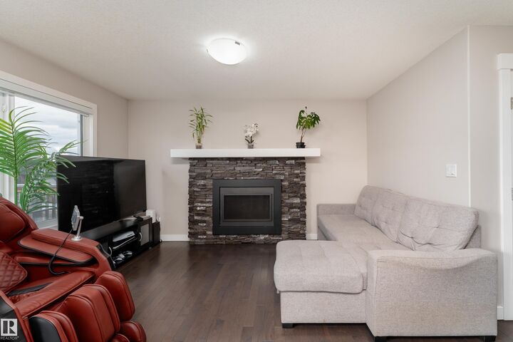 Property Photo:  191 Reed Place  AB T9E 0S6 