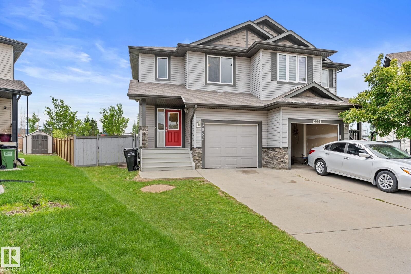 Photo de la propriété:  12523 171 Avenue NW  AB T5X 0E5 