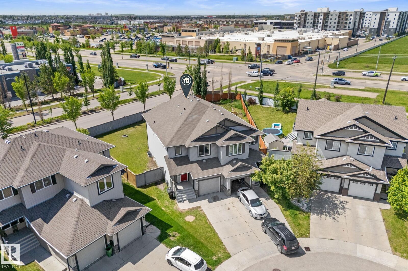 Property Photo: 12523 171 Avenue NW AB T5X 0E5