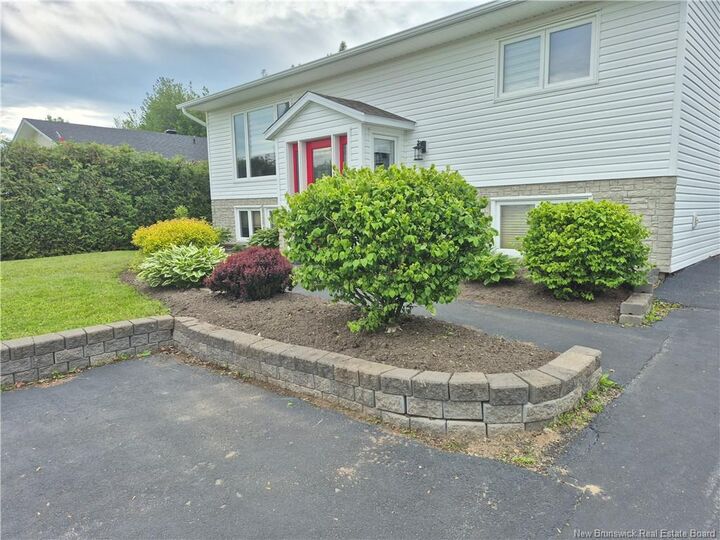 Property Photo:  1972 Brideau Avenue  NB E2A 2G8 